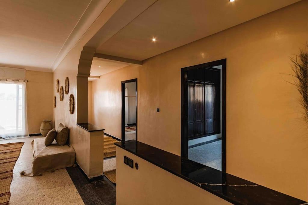Central Majorelle Apartment Sleeps 4 Marrakesh Buitenkant foto